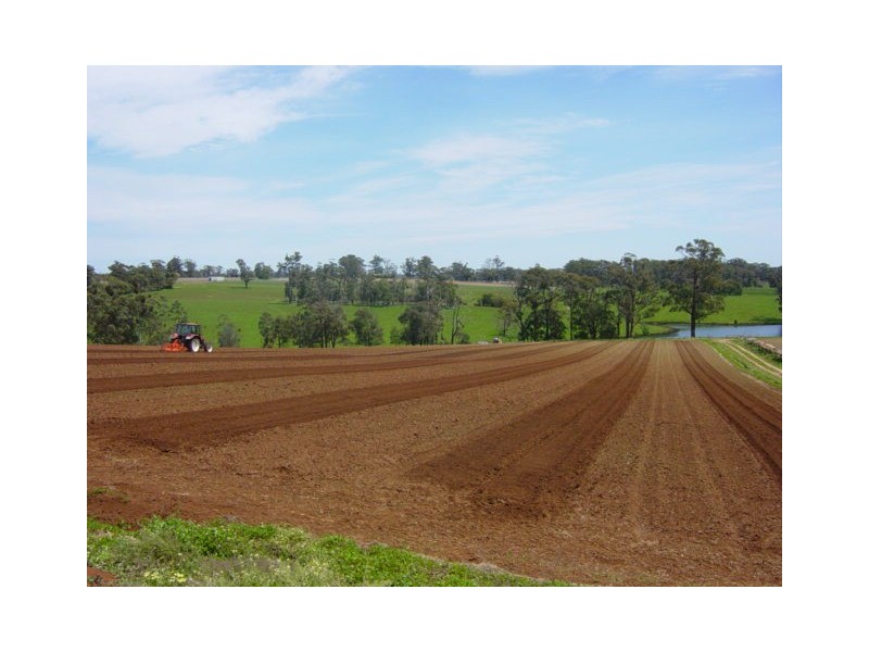 251D Hunters Road, Warragul South VIC 3821