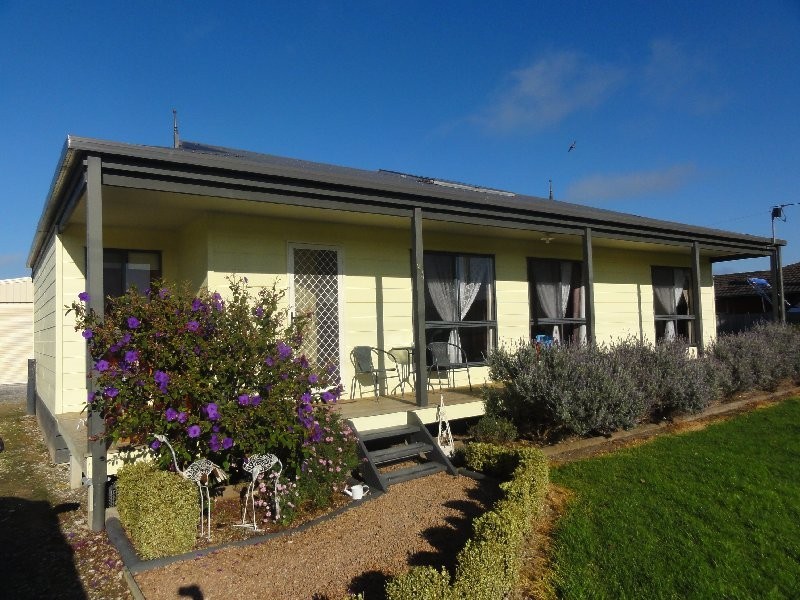 23 Tramway St, Port Franklin VIC 3964