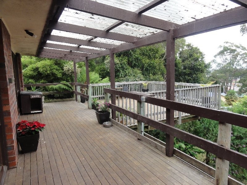 6 Hall Rd, Foster VIC 3960