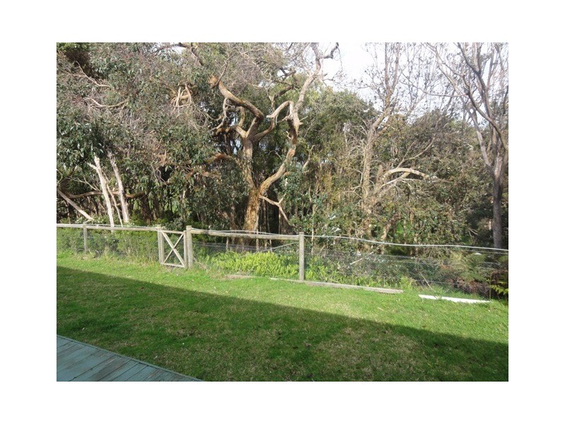 28 Waratah Avenue, Waratah Bay VIC 3959