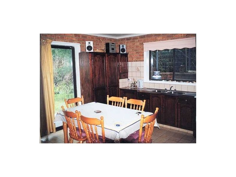 7 Waratah Ave, Sandy Point VIC 3959