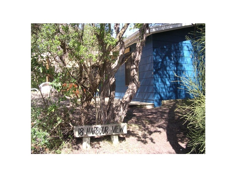 18 Harbour View, Sandy Point VIC 3959