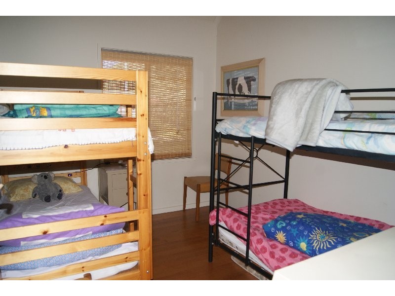 16 Graeme Grove, Sandy Point VIC 3959