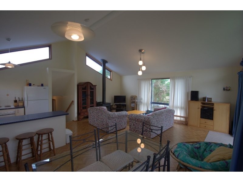 11 Beach Parade, Sandy Point VIC 3959