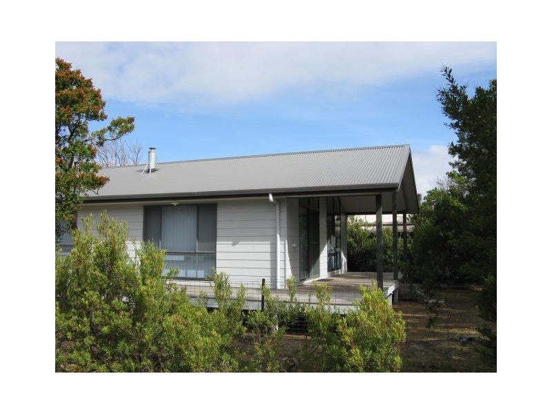 58 Banksia Ave, Sandy Point VIC 3959