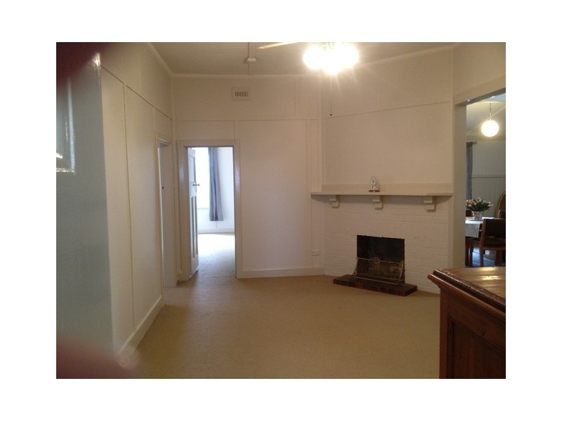 21 Witton Street, Warragul VIC 3820