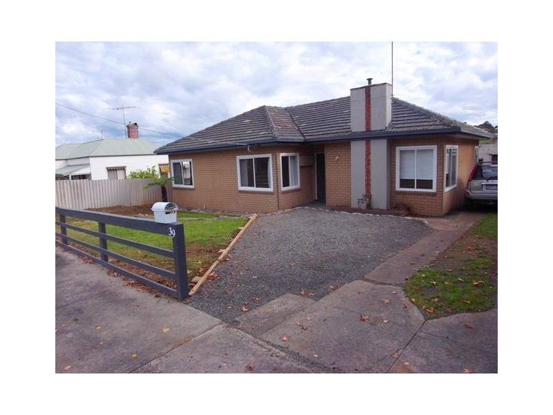 39 King Street, Warragul VIC 3820
