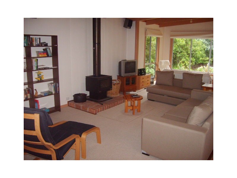 8 The Boulevard, Sandy Point VIC 3959