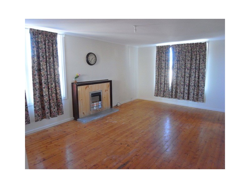 20 Fenton Street, Warragul VIC 3820