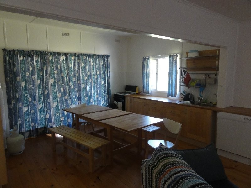 100 Beach Parade, Sandy Point VIC 3959