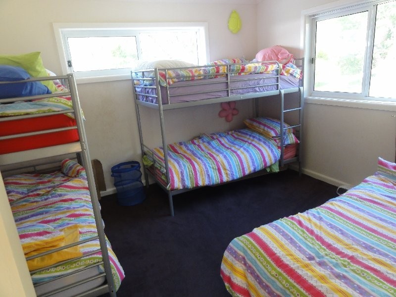 26 Acacia St, Sandy Point VIC 3959