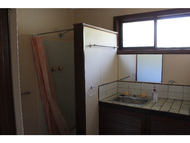 9 Manuka Street, Sandy Point VIC 3959