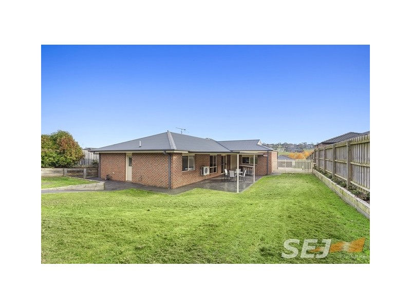 57 Dawson Drive, Warragul VIC 3820