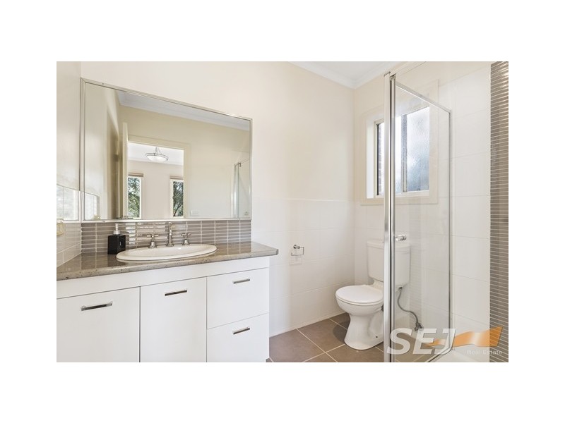 57 Dawson Drive, Warragul VIC 3820