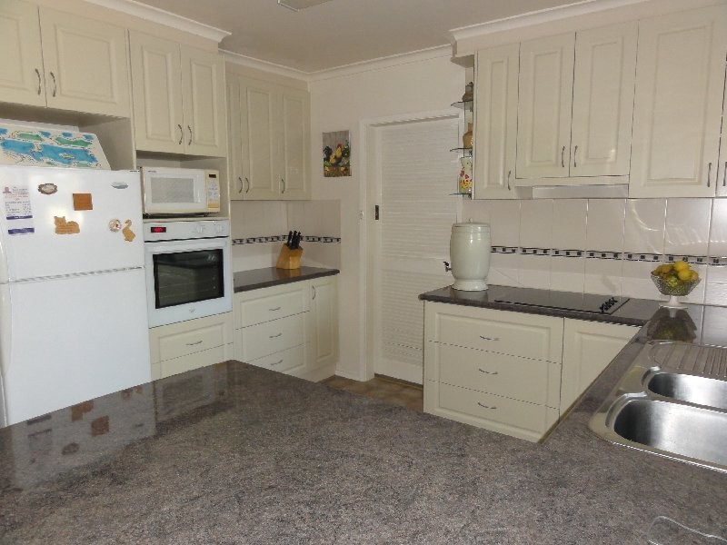 22 Franklin St, Port Franklin VIC 3964