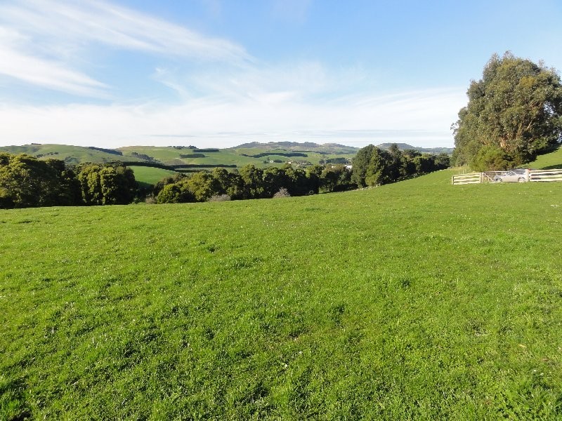 654 Falls Road, Fish Creek VIC 3959