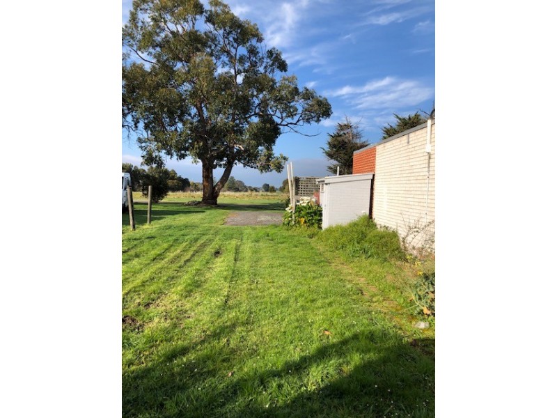 16 Main Street, Welshpool VIC 3966