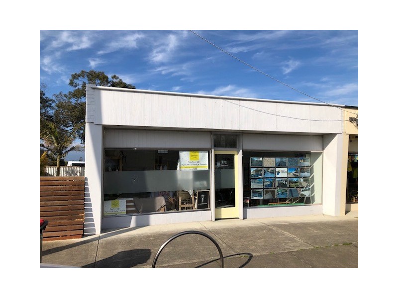 16 Main Street, Welshpool VIC 3966