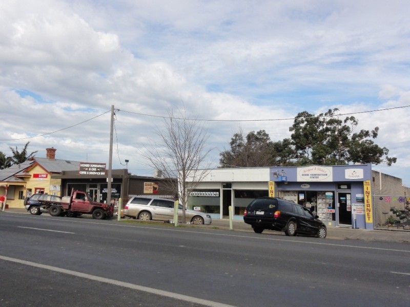 16 Main Street, Welshpool VIC 3966