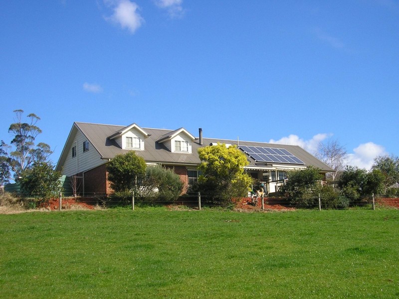 82 MackIntosh Road, Neerim South VIC 3831