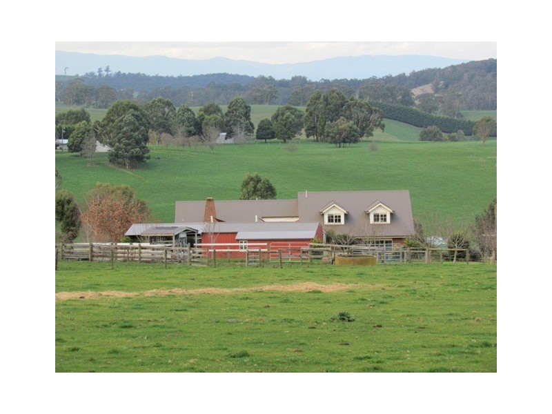 82 MackIntosh Road, Neerim South VIC 3831