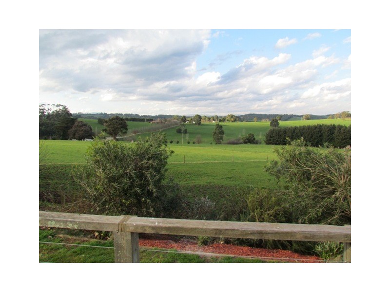 82 MackIntosh Road, Neerim South VIC 3831
