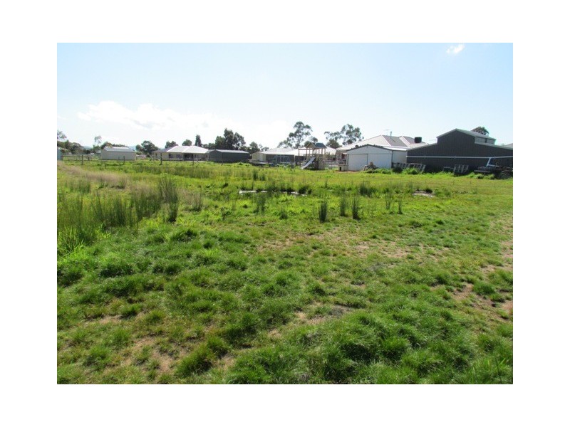 18 Toy Street, Longwarry VIC 3816