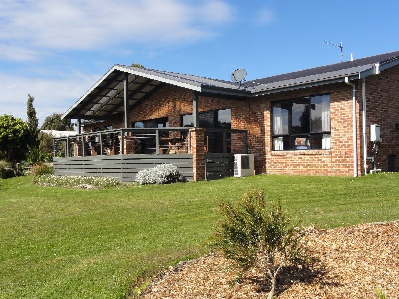 1075 Waratah Rd, Waratah North VIC 3959