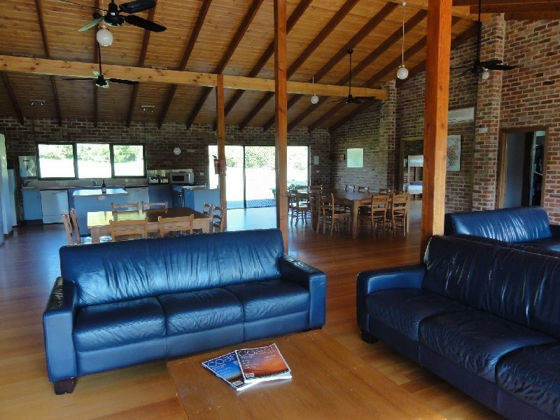 1075 Waratah Rd, Waratah North VIC 3959