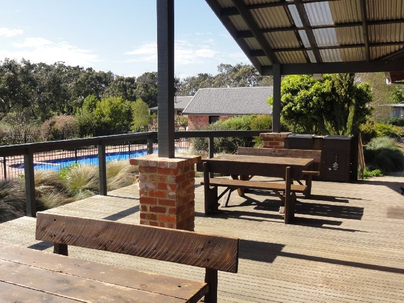 1075 Waratah Rd, Waratah North VIC 3959