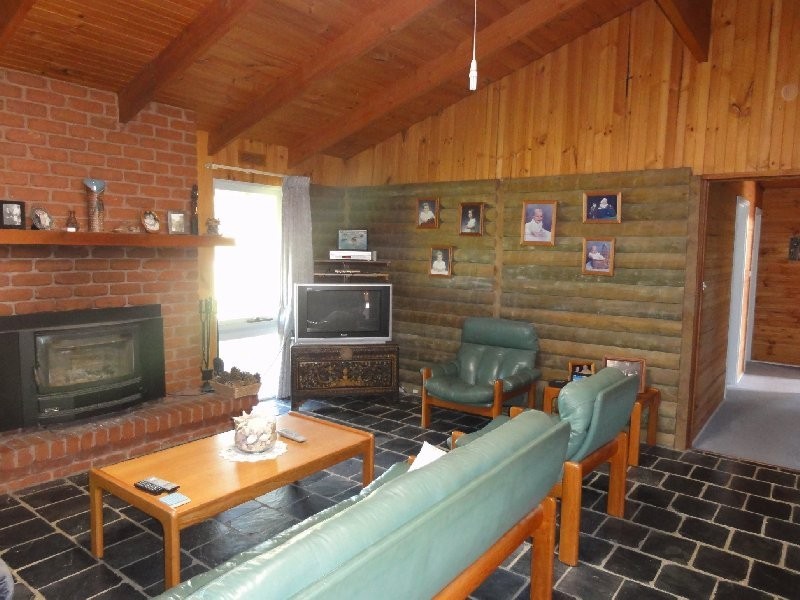 1075 Waratah Rd, Waratah North VIC 3959