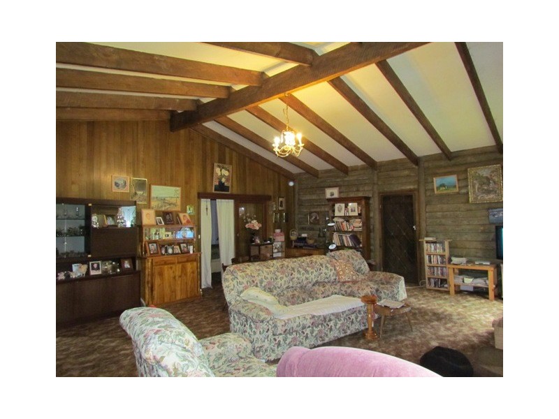 2435 Old Sale Road, Shady Creek VIC 3821