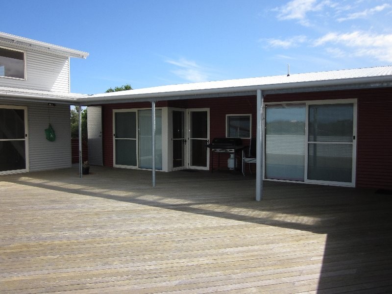 41 Sunshine Rise, Sandy Point VIC 3959