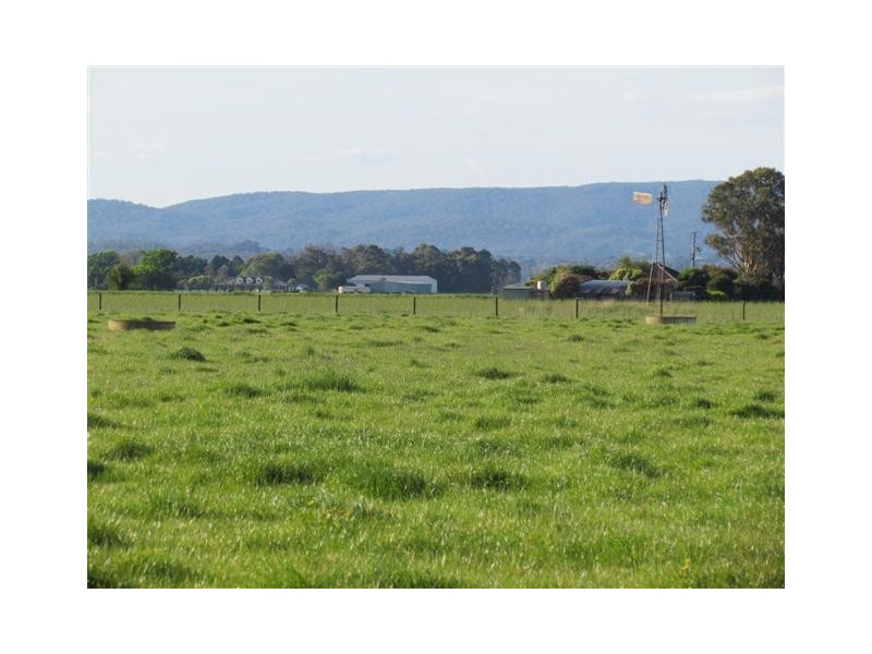 Lot 1/290 Temby Road, Iona VIC 3815