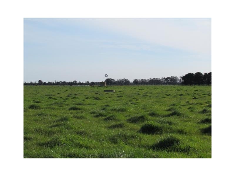 Lot 1/290 Temby Road, Iona VIC 3815