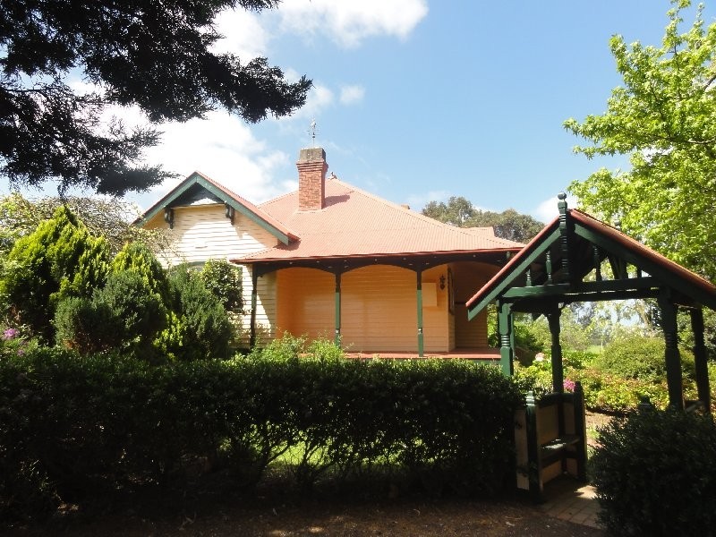 40 Jacksons Road, Foster VIC 3960