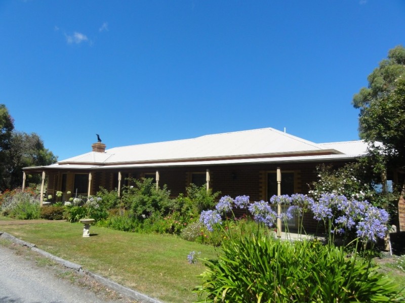 607 Waratah Road, Fish Creek VIC 3959