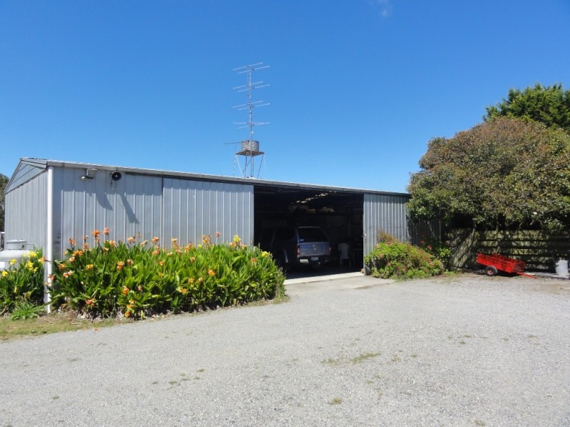 607 Waratah Road, Fish Creek VIC 3959