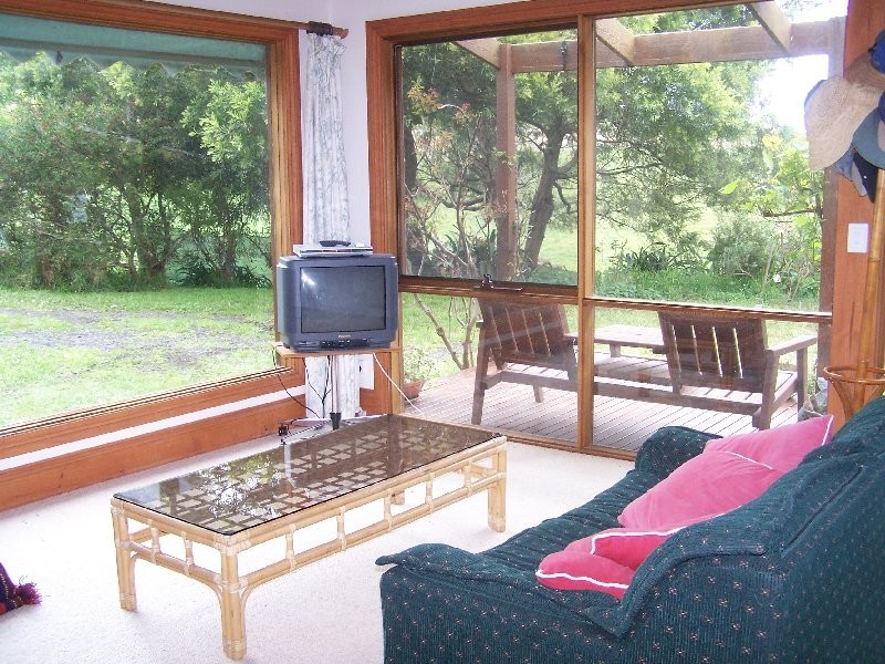 355 Savages Road, Sandy Point VIC 3959