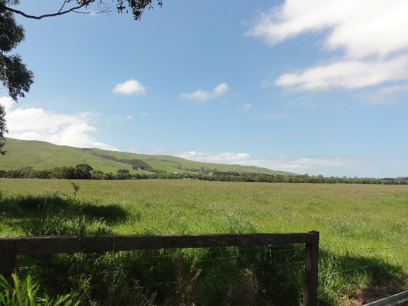 27 Agnes River Rd, Welshpool VIC 3966