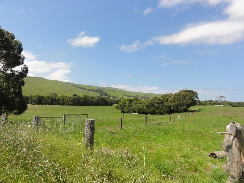 27 Agnes River Rd, Welshpool VIC 3966