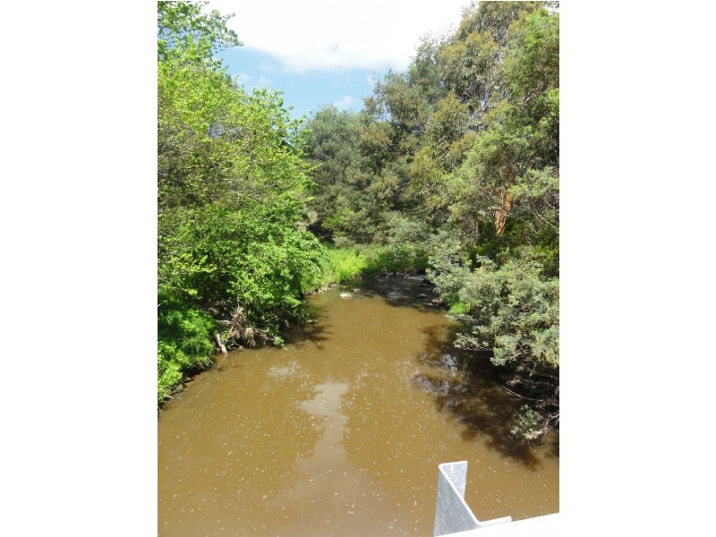 27 Agnes River Rd, Welshpool VIC 3966