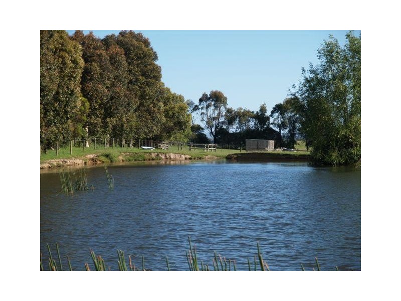 340 Mont Albert Road, Garfield VIC 3814