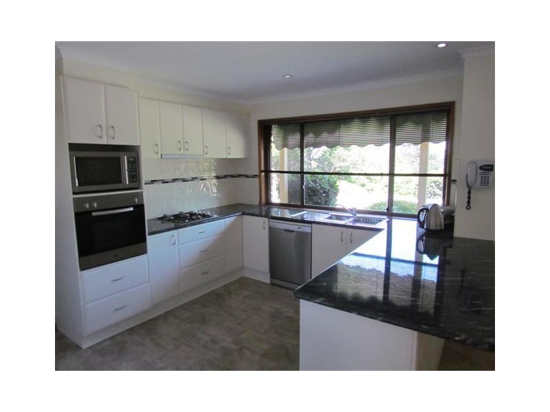 2 Bellamy Close, Warragul VIC 3820