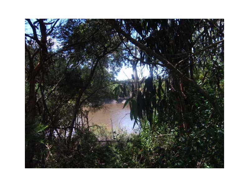 8 River St, Port Franklin VIC 3964