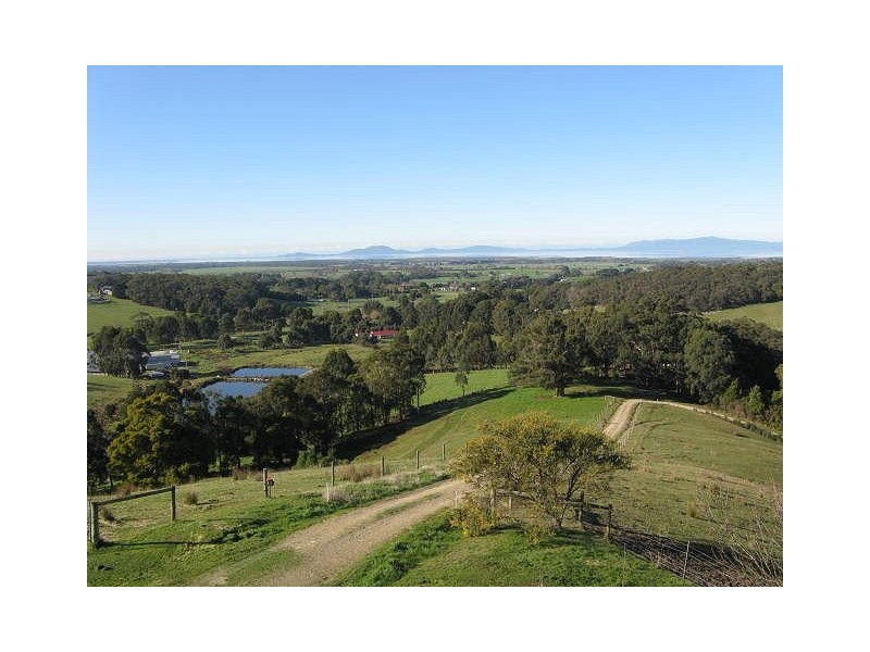 50 Hobson Rd, Foster VIC 3960