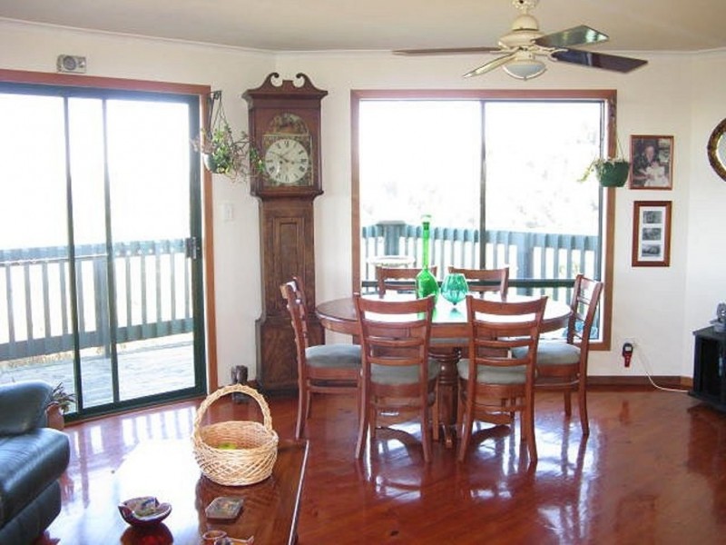 50 Hobson Rd, Foster VIC 3960