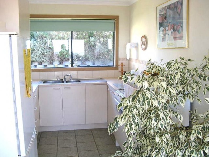 50 Hobson Rd, Foster VIC 3960