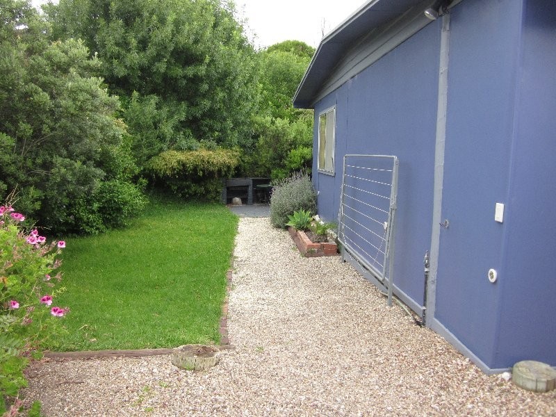 10 Harbour View, Sandy Point VIC 3959