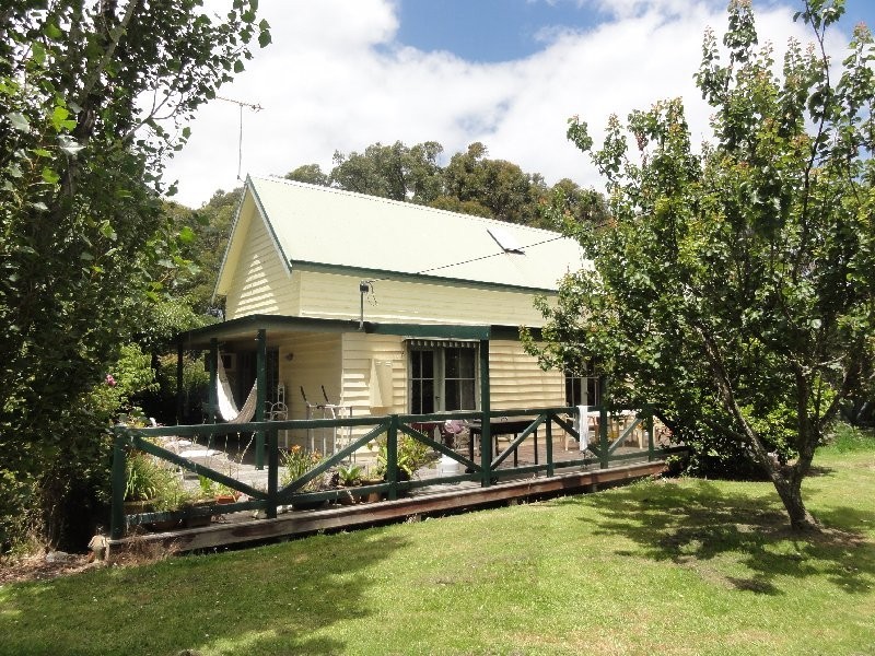 4 Frances Crt, Foster VIC 3960